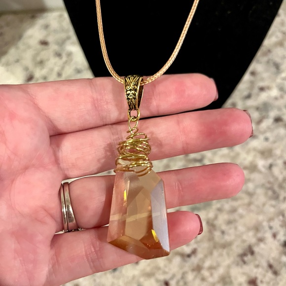 Crystal Necklace - Picture 1 of 2